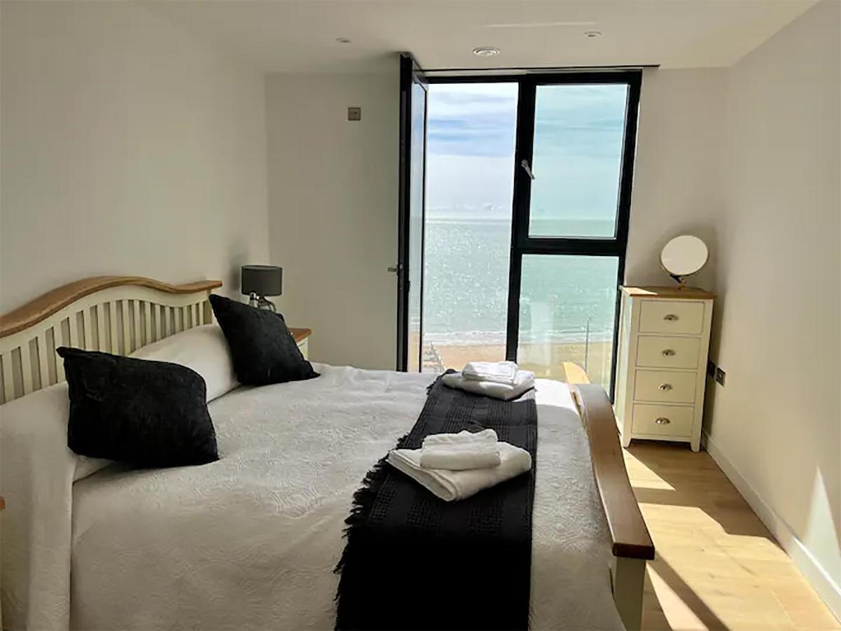 Sohot Stays Royal Sands Seaview Apt Free Parking Sleeps 4 Ramsgate Exterior photo